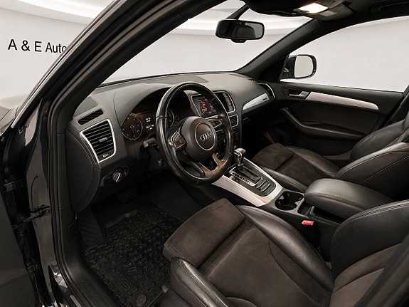 Audi Q5 10 of 14