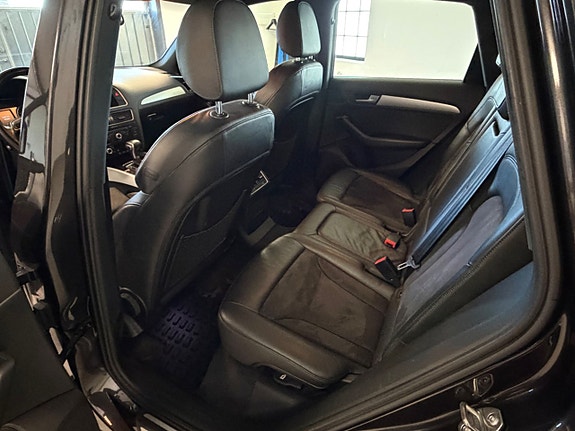 Audi Q5 10 of 15