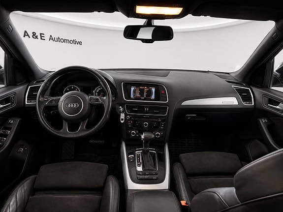 Audi Q5 9 of 14