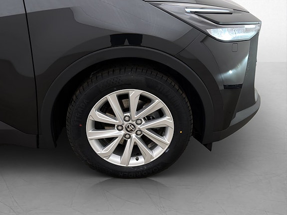 Toyota C-HR 30 of 30