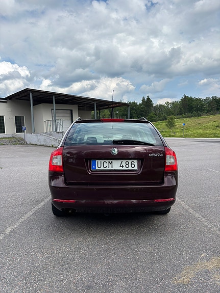 Skoda Octavia 4 of 5