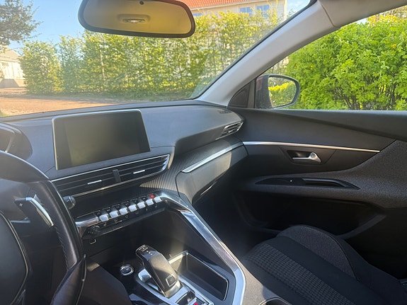 Peugeot 3008 8 of 8