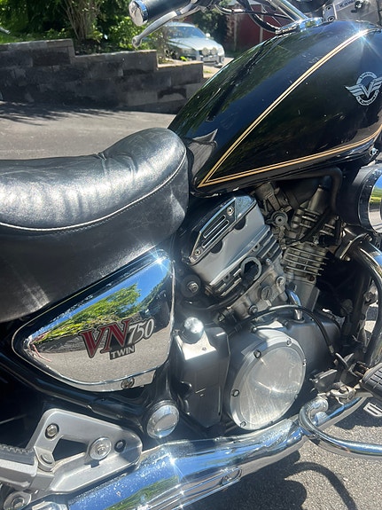 Kawasaki VN750 A-D 6 of 7