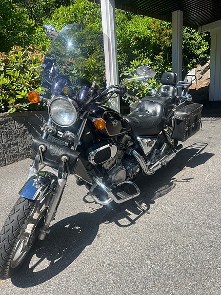 Kawasaki VN750 A-D 4 of 5