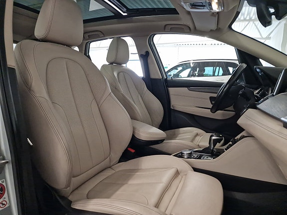 BMW 220d 29 of 30
