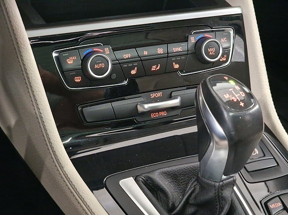 BMW 220d 17 of 30