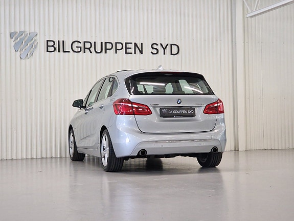BMW 220d 9 of 30