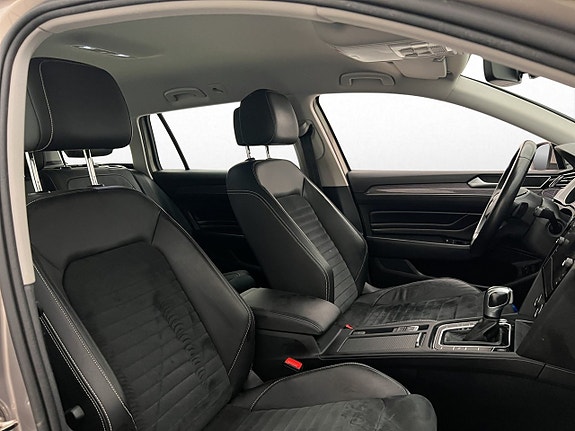 Volkswagen Passat 29 of 30