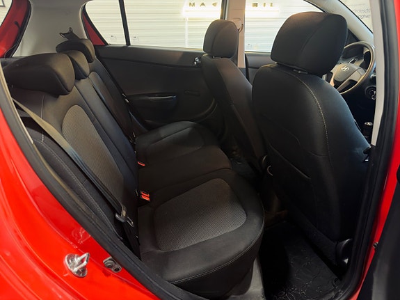 Hyundai i20 17 of 18