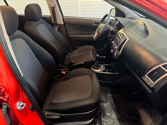Hyundai i20 16 of 18