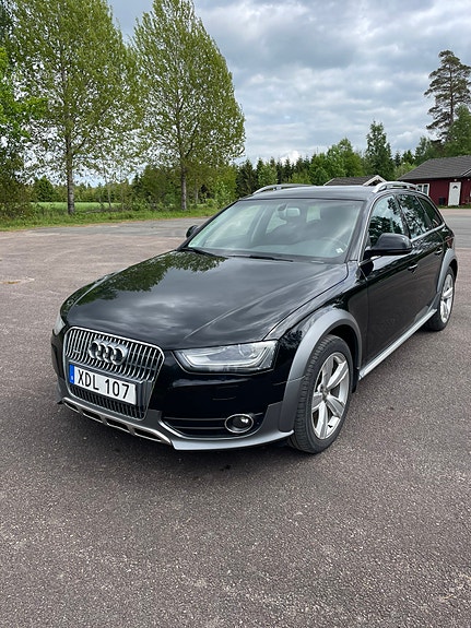 Audi A4 allroad 3 of 5