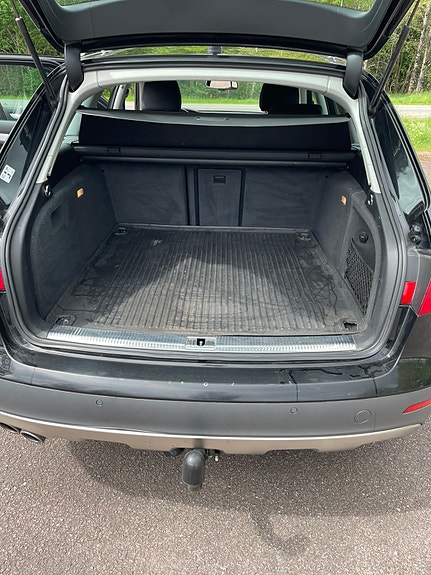 Audi A4 allroad 9 of 9