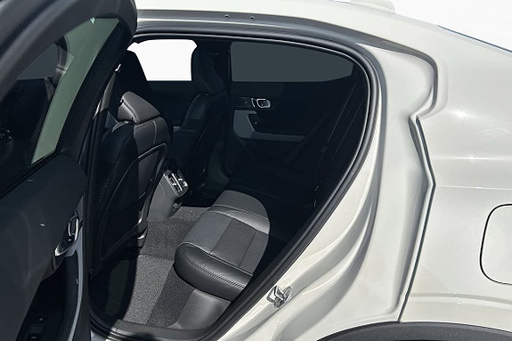 Polestar 2 11 of 16
