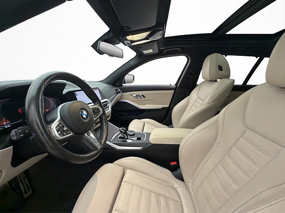 BMW 320 12 of 30