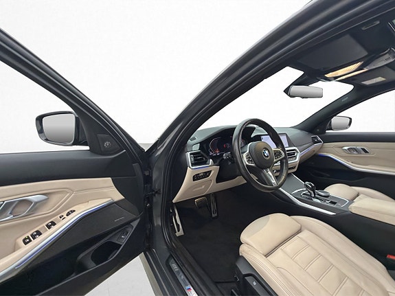 BMW 320 11 of 30