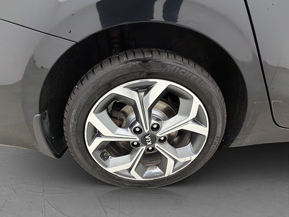 Kia Ceed 29 of 30