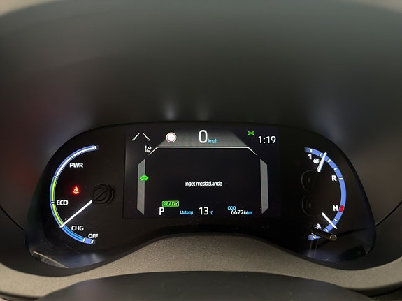 Toyota Yaris Cross 16 of 30