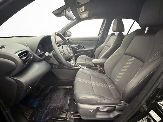 Toyota Yaris Cross 12 of 30