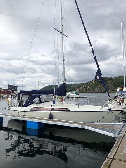 Maxi 95, väl omhändertagen segelbåt för alla 2 of 2