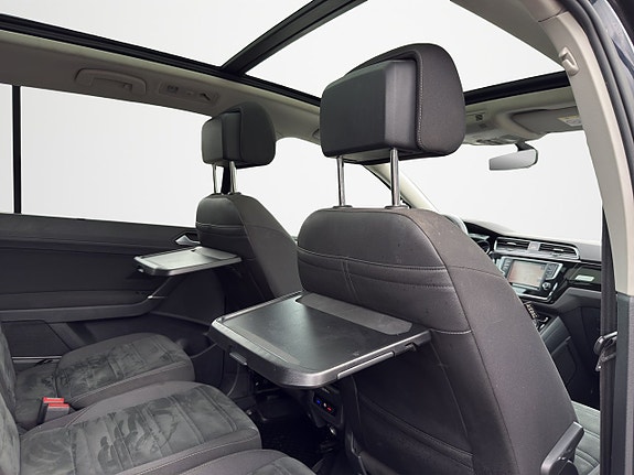Volkswagen Touran 17 of 30