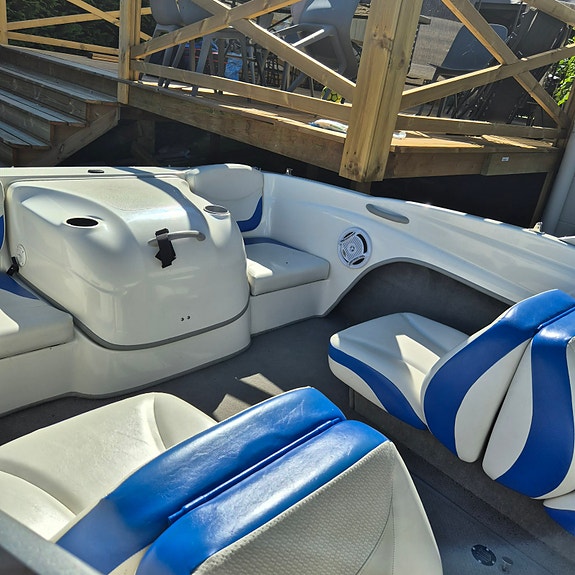 Bayliner 175 3 of 5
