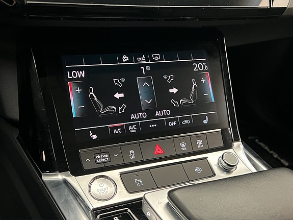 Audi e-tron 22 of 30