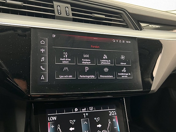 Audi e-tron 21 of 30