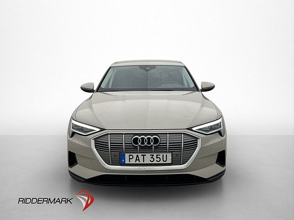 Audi e-tron 3 of 30