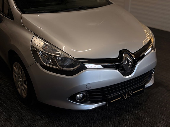 Renault Clio 8 of 28