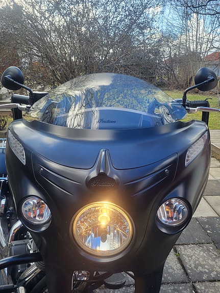 INDIAN Chieftain 3 of 5