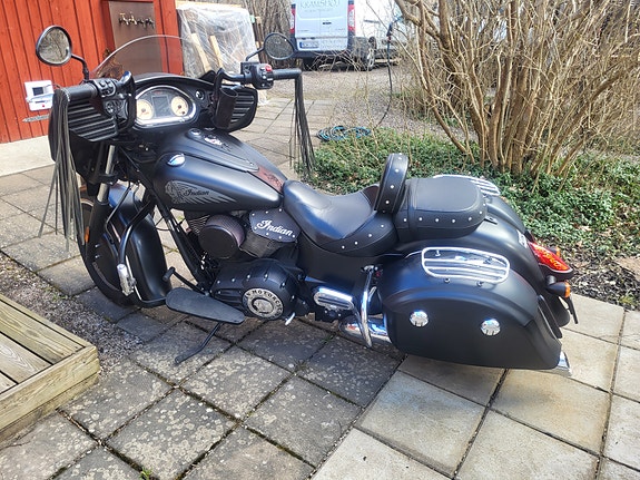 INDIAN Chieftain 2 of 5