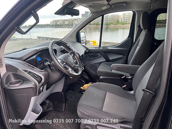 Ford Transit 11 of 30