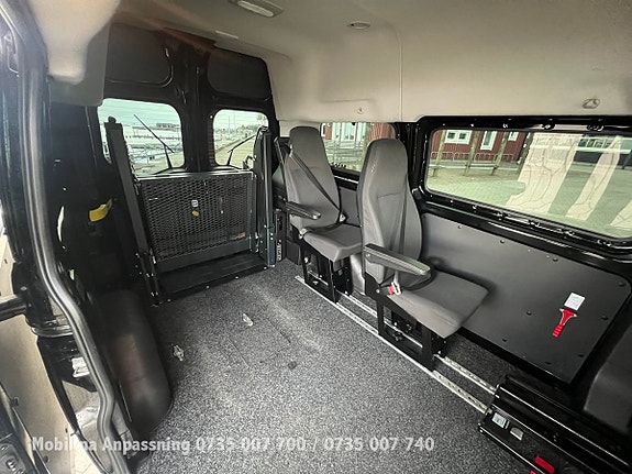 Ford Transit 19 of 30