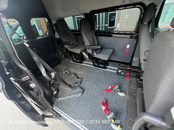 Ford Transit 2 of 5