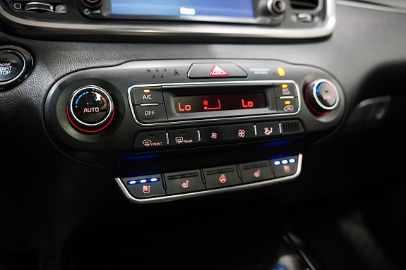 Kia Sorento 17 of 26