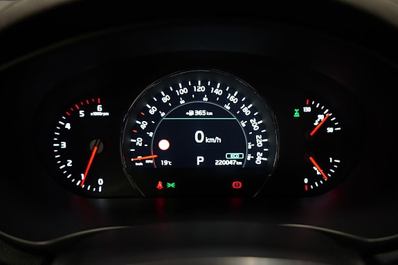Kia Sorento 15 of 26