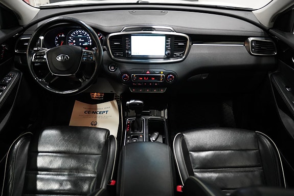 Kia Sorento 13 of 26