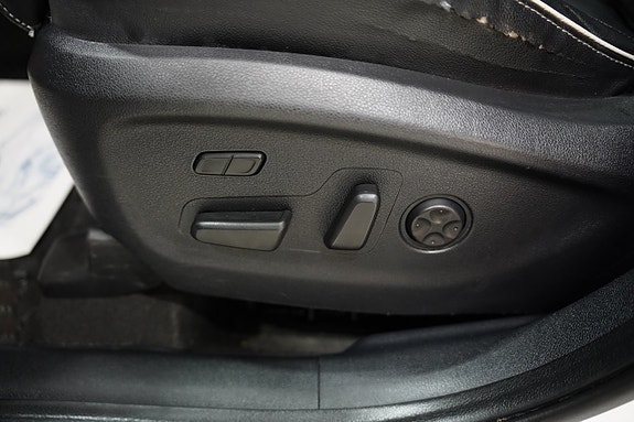 Kia Sorento 10 of 26