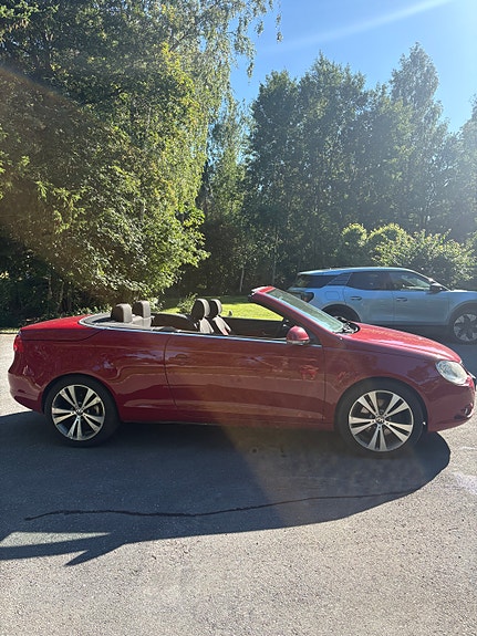 Volkswagen Eos 3 of 8