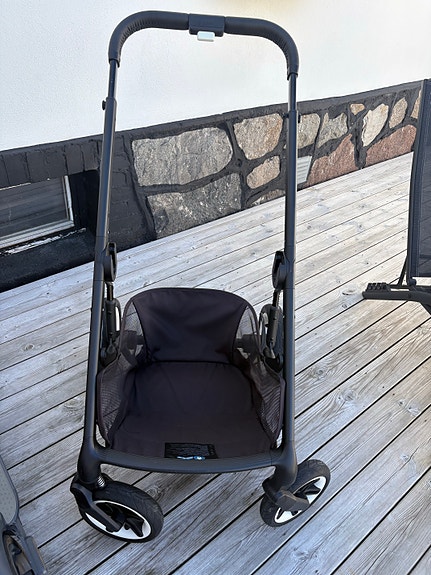 Product image 2 of 11