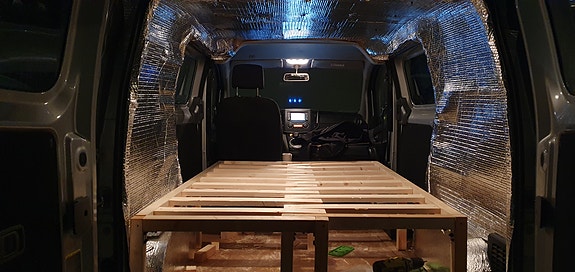 Nissan E-NV200 5 of 5