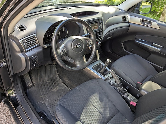 Subaru Forester 5 of 5