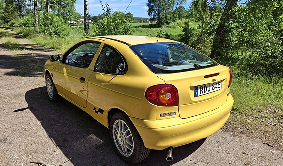 Renault Megane 5 of 16