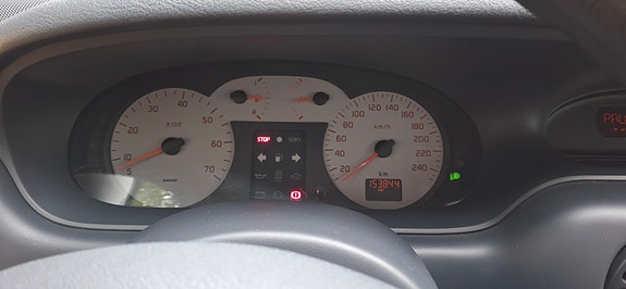 Renault Megane 9 of 16