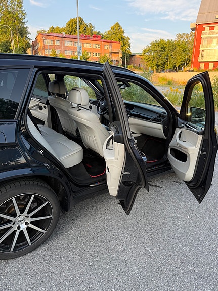 BMW X5 M 28 of 29