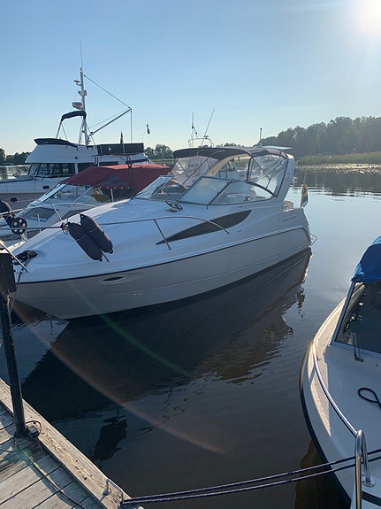 Bayliner 285 2 of 5