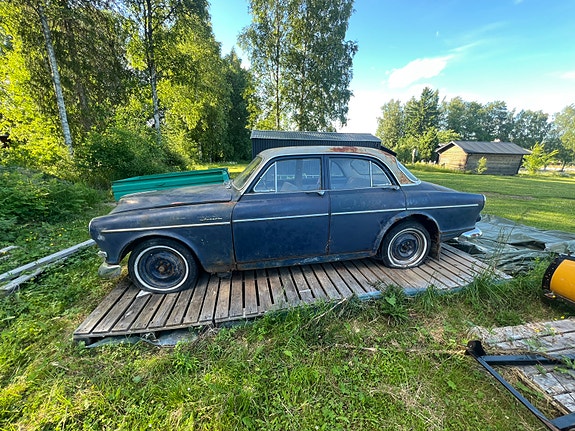 Volvo Amazon 4 of 5