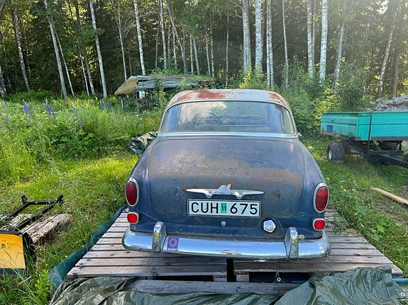 Volvo Amazon 2 of 5