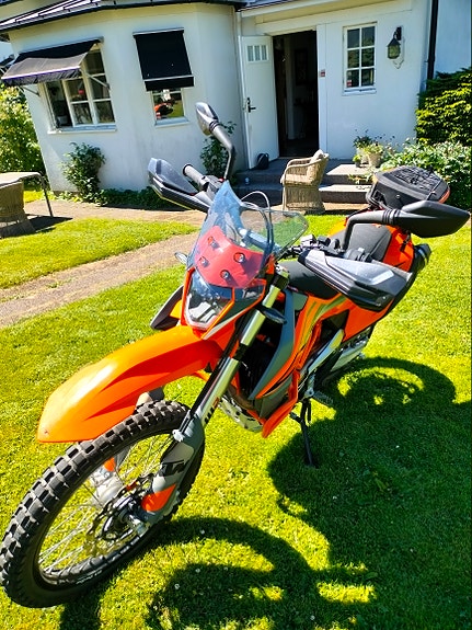 KTM 690 ENDURO R 24 of 25
