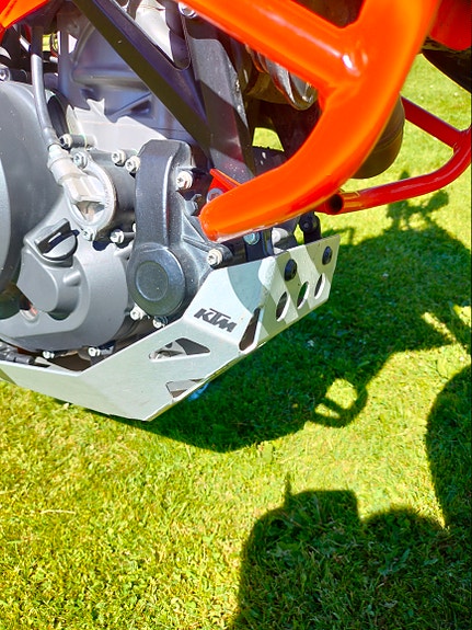 KTM 690 ENDURO R 11 of 25